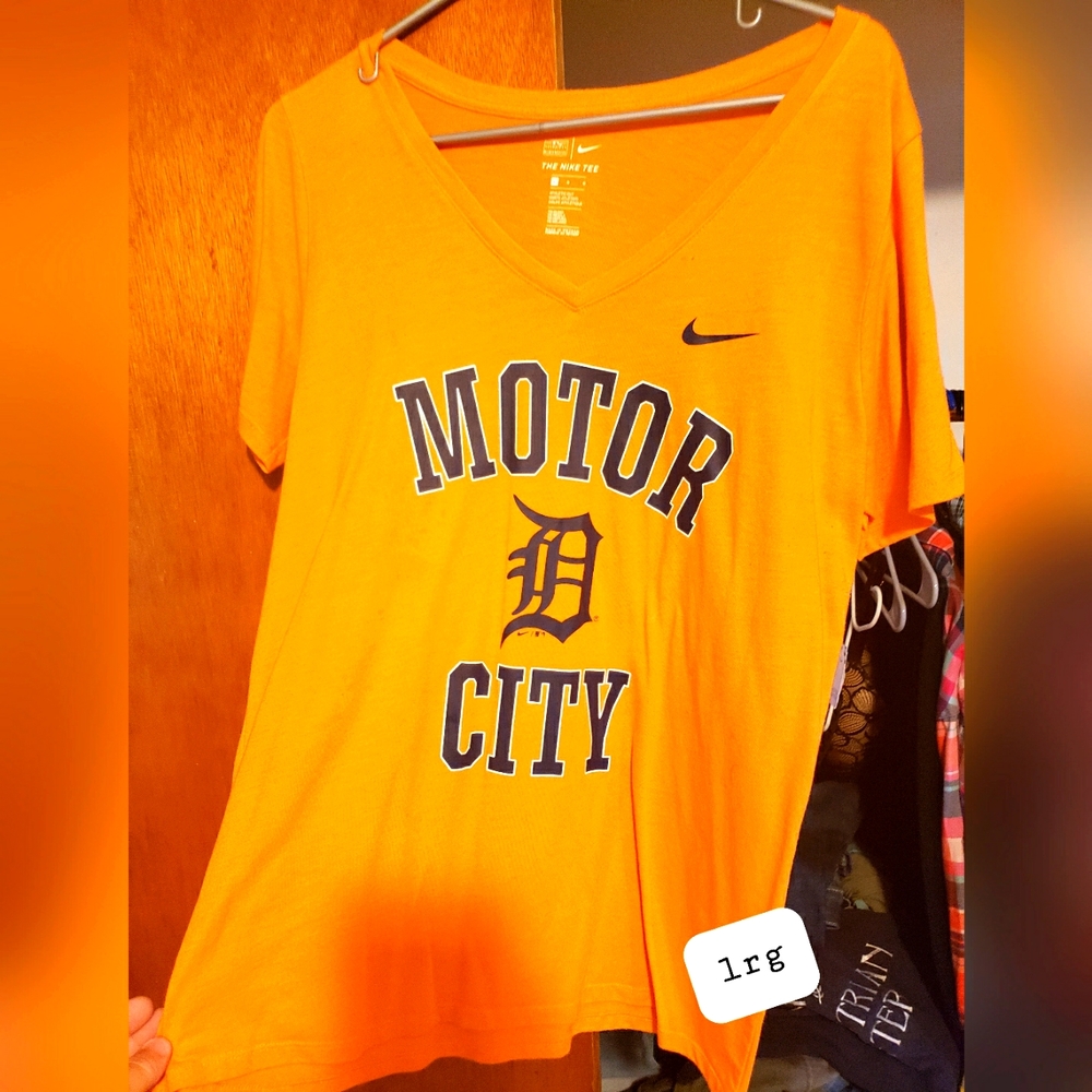 Motor City Tigers Tee